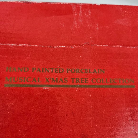 Vintage Share The Joy Christmas Holiday Tree Musical Carolers Wind Up Porcelain - Picture 10 of 10